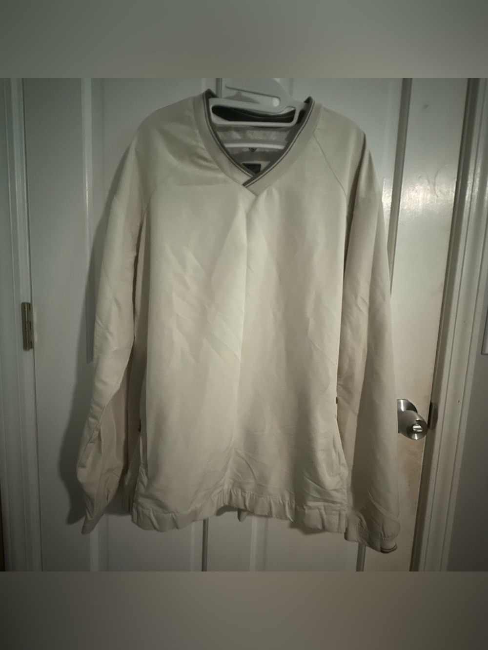 Nike Men's Cream V-Neck Sweater